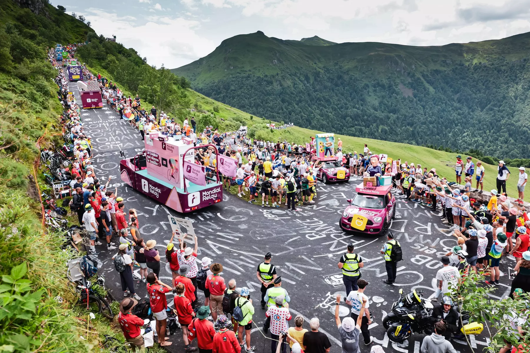 grand-public-caravane-tdf